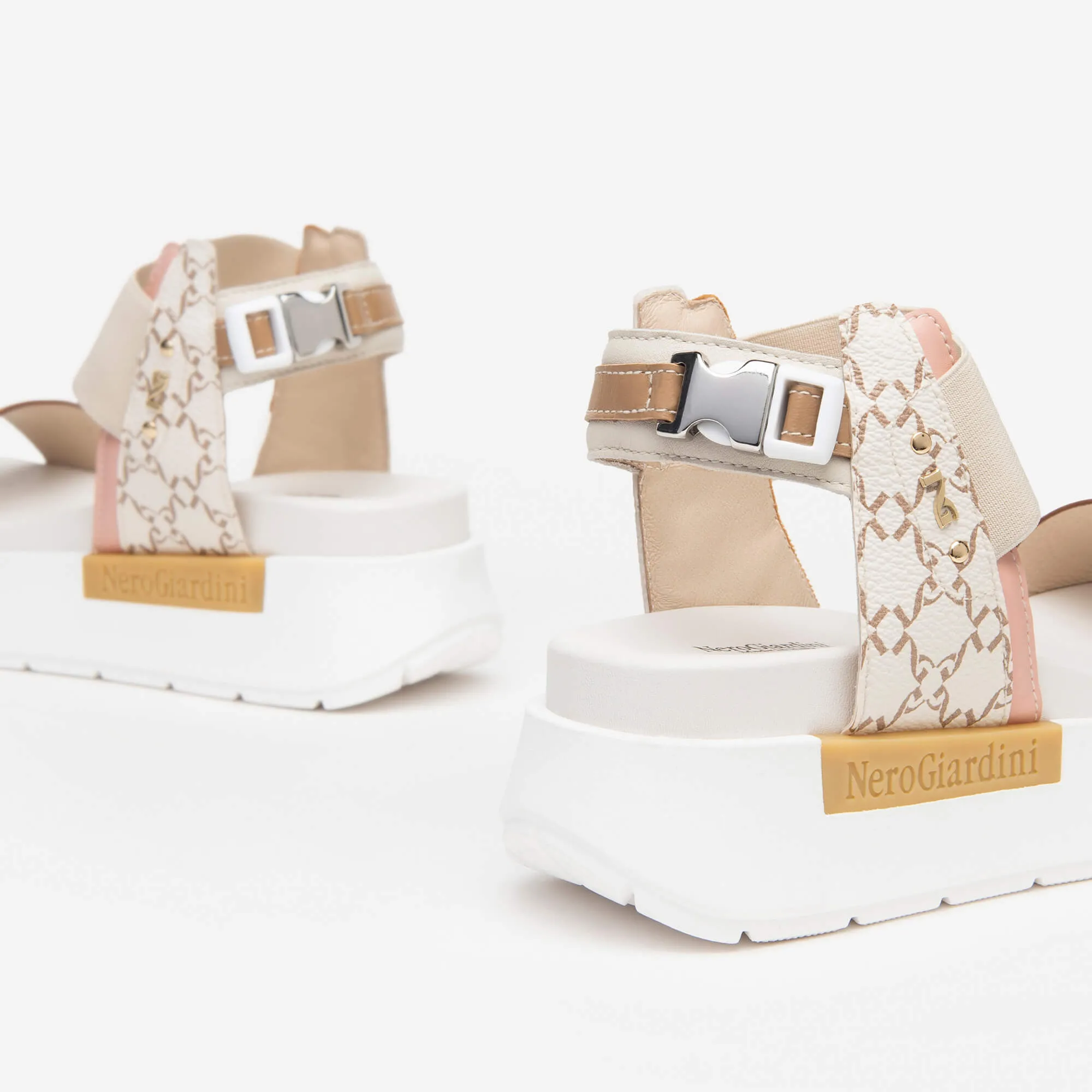 NeroGiardini Beige & Peach Sporty Sandals